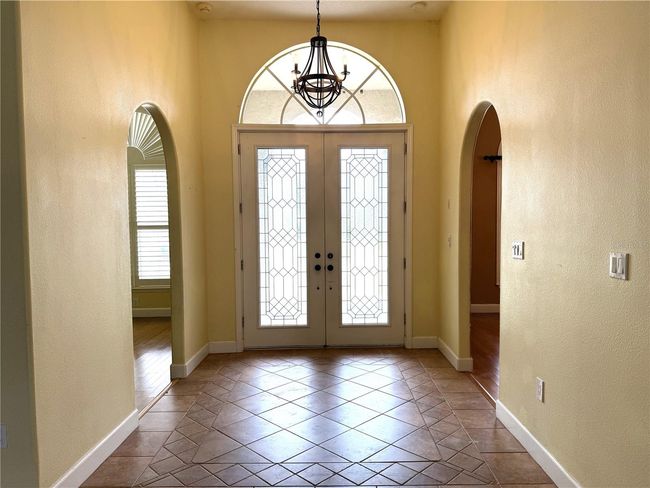 Foyer | Image 4