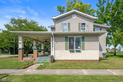 1602 S D St, Elwood, IN, 46036-2431 | Card Image