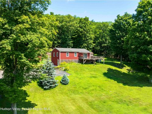 296 Maverick Rd, Woodstock, NY, 12498-2505 | Card Image
