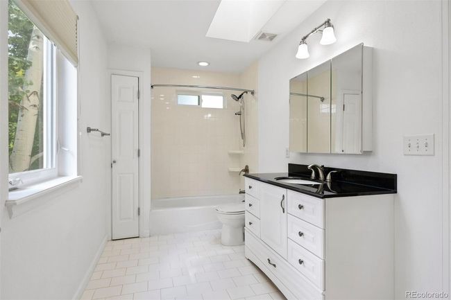2044 Ivy St, House other with 5 bedrooms, 4 bathrooms and 5 parking in Denver CO | Image 26