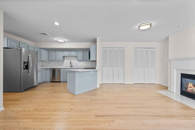 APT-20 - 7 Conant Rd, Condo with 2 bedrooms, 2 bathrooms and 1 parking in Winchester MA | Image 11