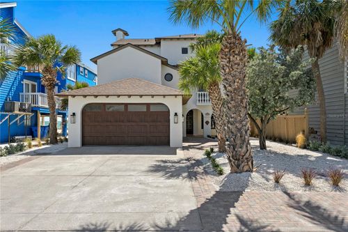 8440 W Gulf Blvd, TREASURE ISLAND, FL, 33706-3422 | Card Image
