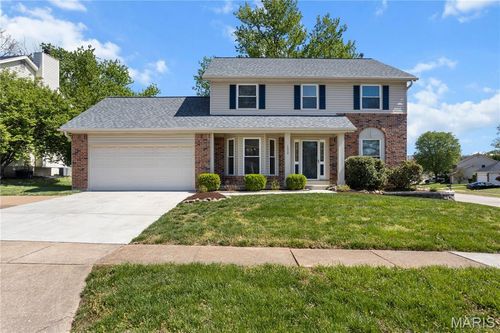 1530 Apple Way Court, Ballwin, MO, 63021 | Card Image