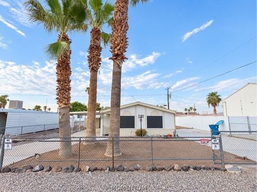 530 Havasu Ln, Bullhead City, AZ, 86442-5316 | Card Image