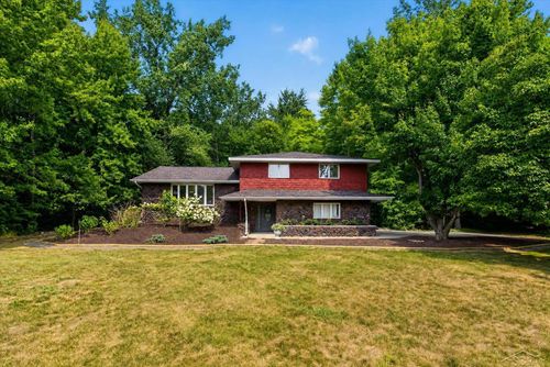 3783 E Kens Ln, Midland, MI, 48642-8813 | Card Image