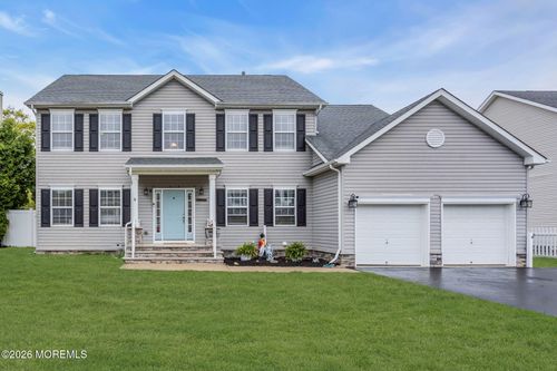 1611 Patriot Ave, Brick, NJ, 08724-2389 | Card Image