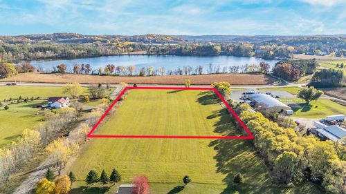 N6317 Lake Breeze Lane, SCANDINAVIA, WI, 54977 | Card Image