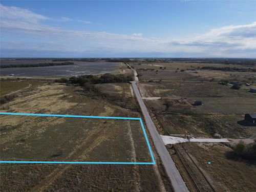 63 Longview Creek Trail, Itasca, TX, 76055 | Card Image