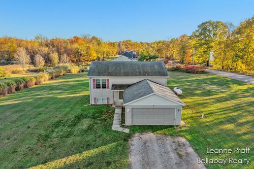 3422 Cecelia Ct, Hastings, MI, 49058-8973 | Card Image