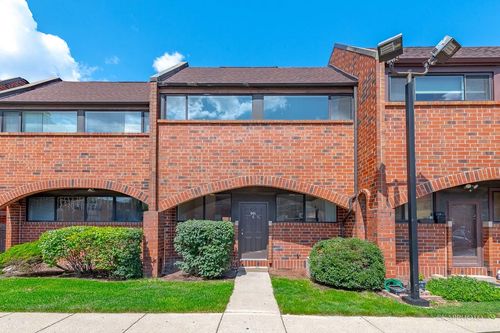 c-901 S Racine Ave, Chicago, IL, 60607-3949 | Card Image
