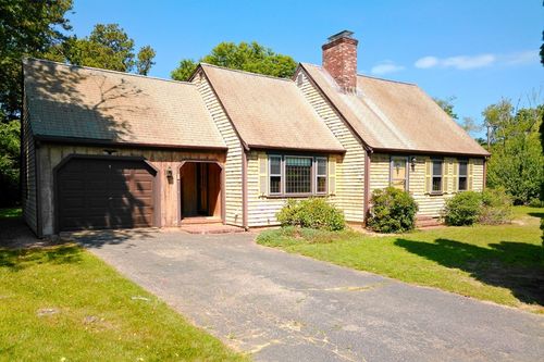 1 Winsome Rd, South Yarmouth, MA, 02664-1024 | Card Image