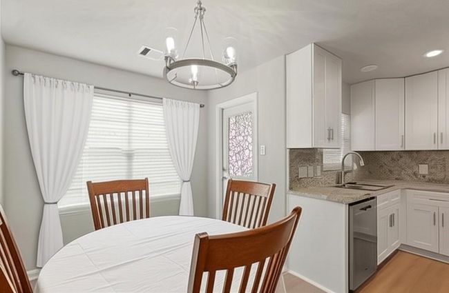 Kitchen virtually staged | Image 11
