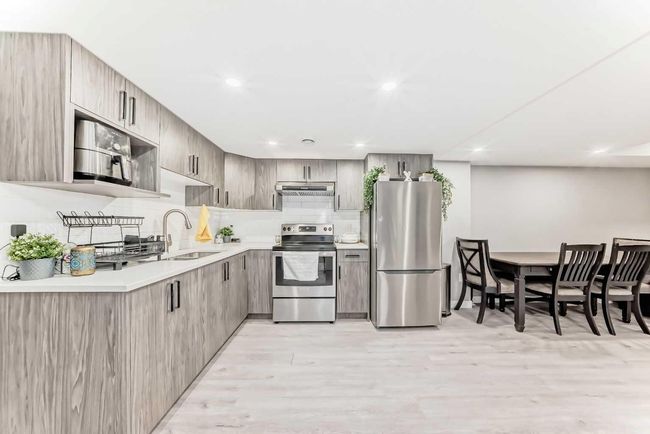 110 Red Sky Green Ne, House other with 6 bedrooms, 5 bathrooms and 4 parking in Calgary AB | Image 35