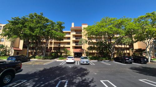 9403-450 Egret Cir, Delray Beach, FL, 33444-7903 | Card Image