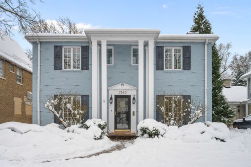 2145 Kenilworth Ave, Wilmette, IL, 60091-1521 | Card Image