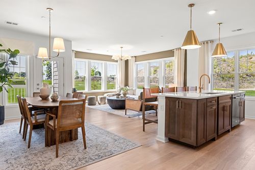 401-320 Martins Lndg, North Reading, MA, 01864 | Card Image