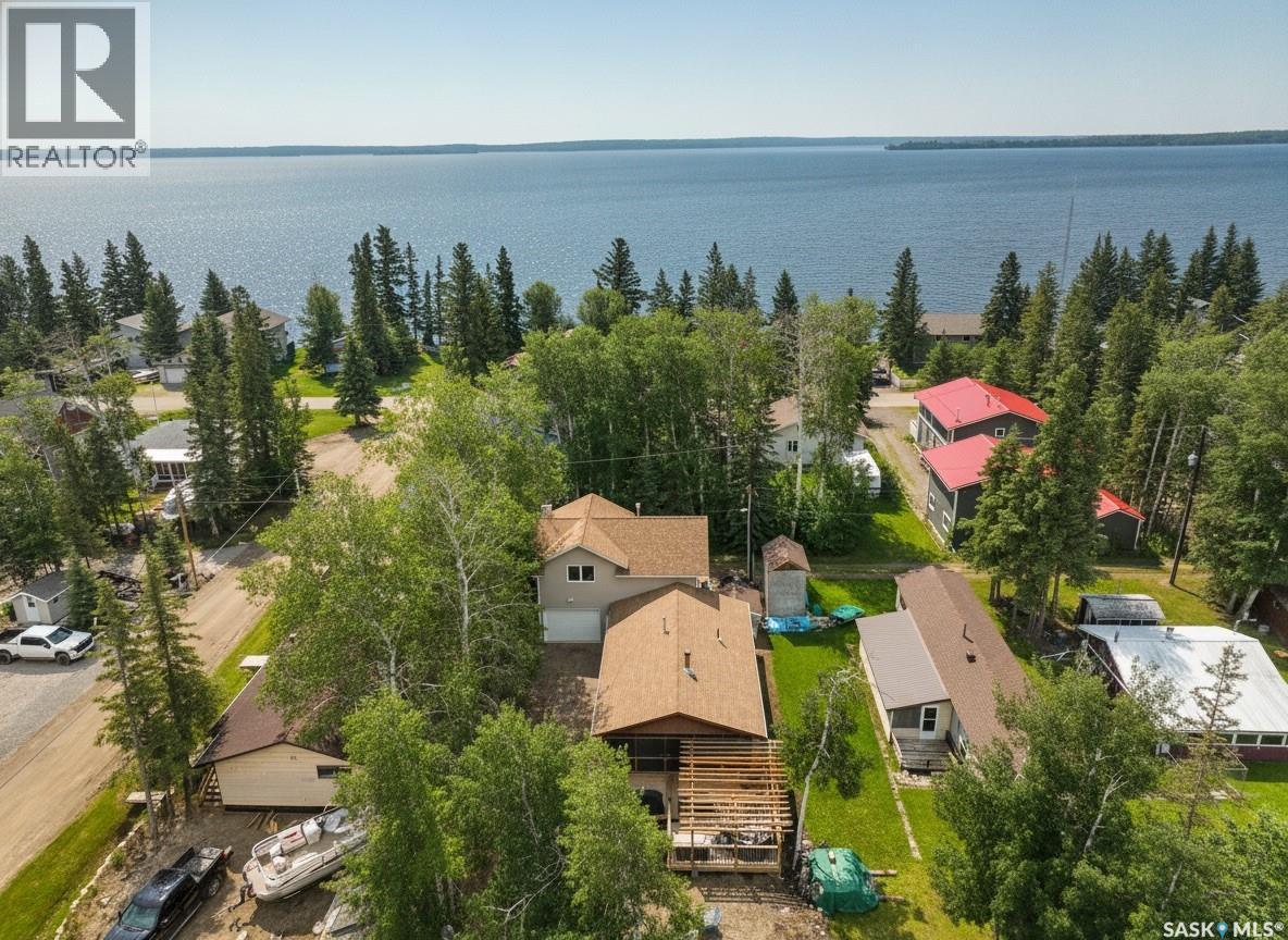 Residential in Candle Lake 3