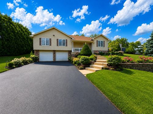 3722 Thyme Dr, Rockford, IL, 61114-4876 | Card Image
