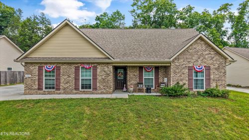 1502 Griffitts Blvd, Maryville, TN, 37803-2572 | Card Image