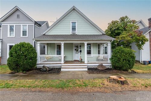 37 Smith St, West Alexandria, OH, 45381-1146 | Card Image