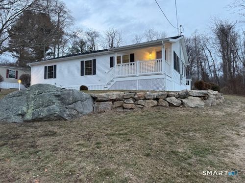 66 Rainbow Dr, Uncasville, CT, 06382-2030 | Card Image