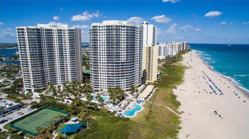 apt-902b-2700 N Ocean Dr, Riviera Beach, FL, 33404-3876 | Card Image