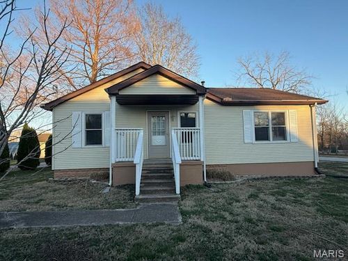 4506 Drda Ln, Edwardsville, IL, 62025-7240 | Card Image