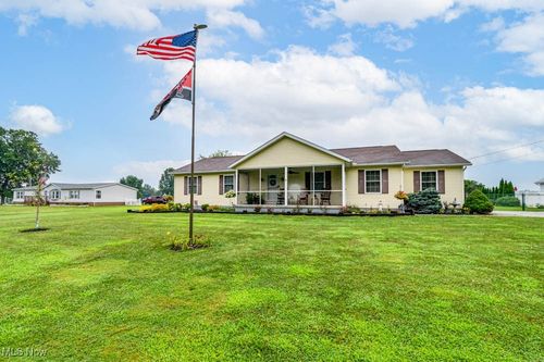 17790 5th St, Beloit, OH, 44609-9284 | Card Image