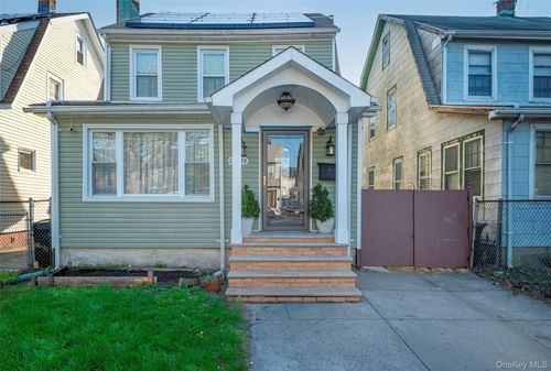 112-28 200 Street, New York, NY, 11412 | Card Image