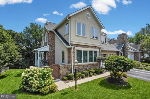 6815 Newstead Ln, BALTIMORE, MD, 21209-2017 | Card Image