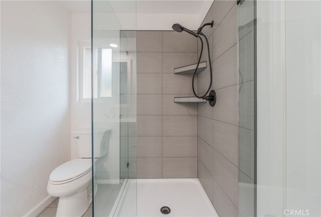 UNIT-11 - 2254 Gaviota Ave, Condo with 2 bedrooms, 3 bathrooms and 2 parking in Signal Hill CA | Image 29