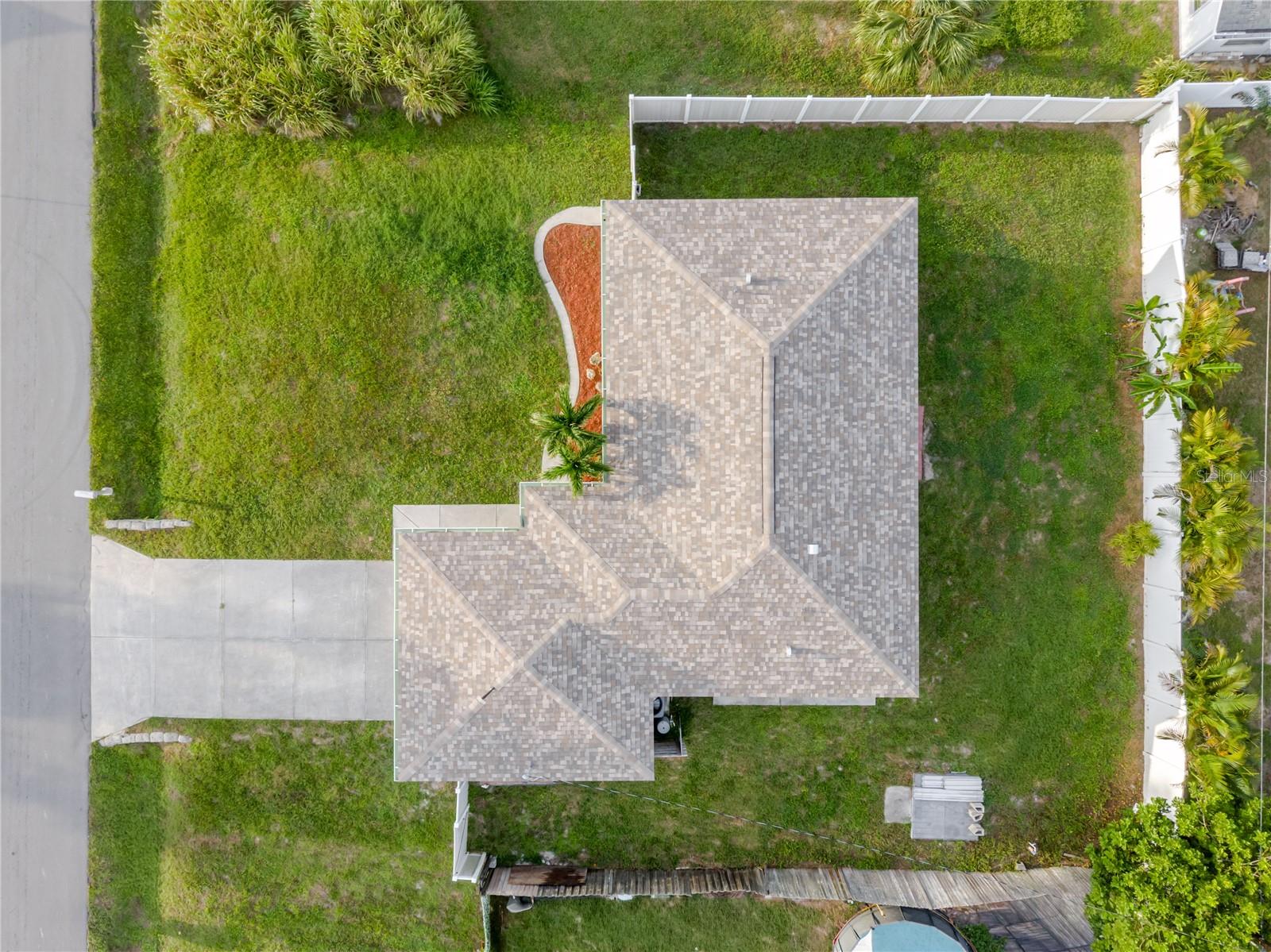 Residential in VENICE 4
