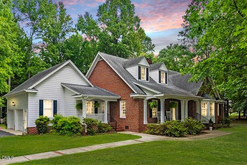 121 Mayfield Pl, Youngsville, NC, 27596-8823 | Card Image