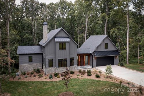 25 Ted Linn Dr, Fairview, NC, 28730-8632 | Card Image