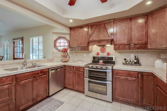 13499 Khuram St, House other with 4 bedrooms, 2 bathrooms and 5 parking in Lakeside CA | Image 9