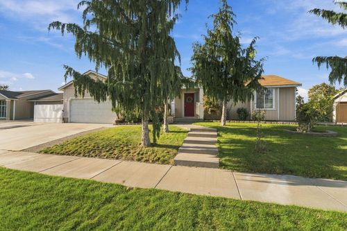 4819 Kalahari Dr, Pasco, WA, 99301 | Card Image