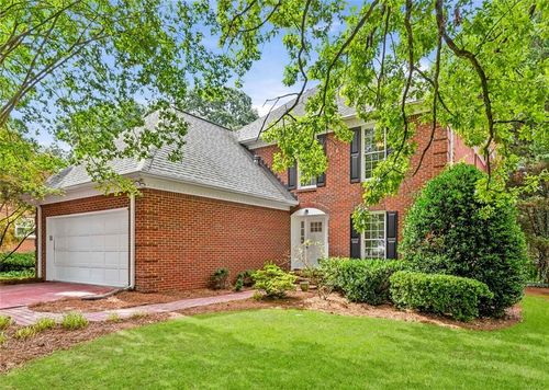 579 N Palisades Cir Se, Marietta, GA, 30067-5129 | Card Image