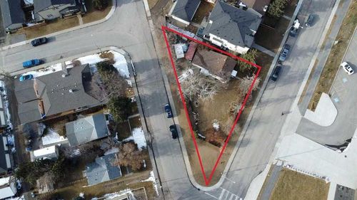 2103 Mackay Road Nw, Calgary, AB, T3B1C9 | Card Image