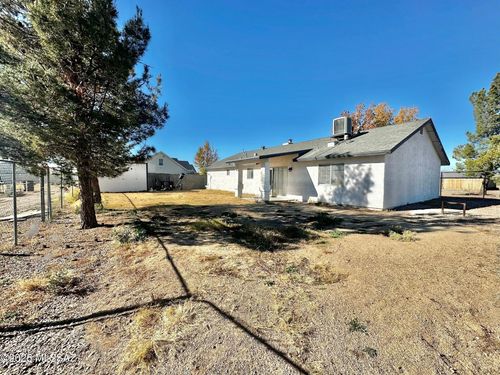 1402 Bobcat Ln, Willcox, AZ, 85643-2355 | Card Image