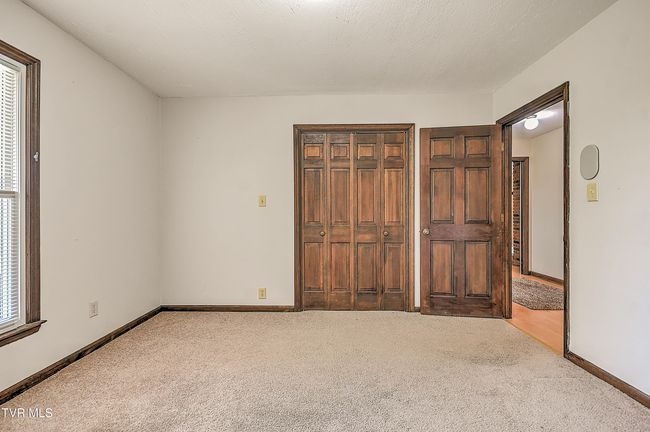 646 Meadow View Rd, House other with 4 bedrooms, 2 bathrooms and null parking in Bristol TN | Image 32