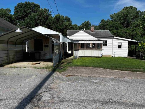 148 N Seminary St, Bloomfield, IN, 47424-1214 | Card Image