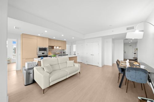 301-8888 Osler St, Vancouver, BC, V6P4G2 | Card Image