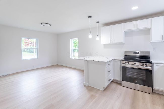 109 E Home Rd, House other with 3 bedrooms, 3 bathrooms and null parking in Springfield OH | Image 5