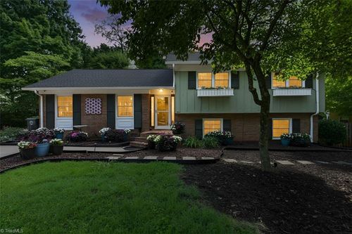1014 Onslow Dr, Greensboro, NC, 27408-6722 | Card Image