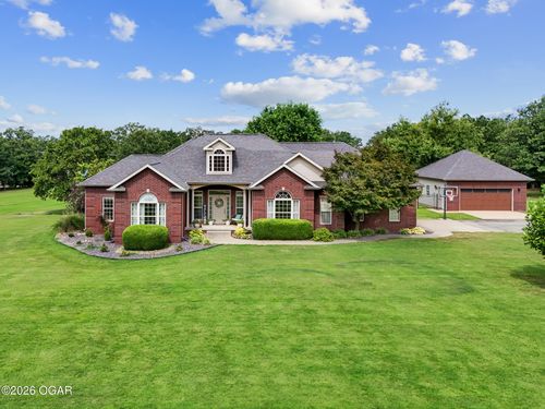 5278 Westwind Dr, Loma Linda, MO, 64804-8890 | Card Image