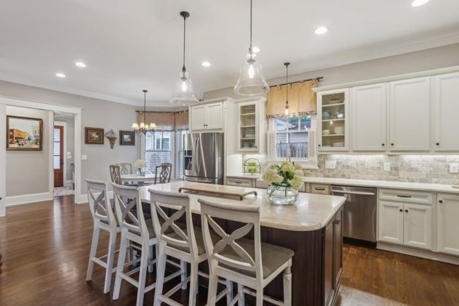 194 Locust St Nw, House other with 4 bedrooms, 4 bathrooms and 2 parking in Marietta GA | Image 13