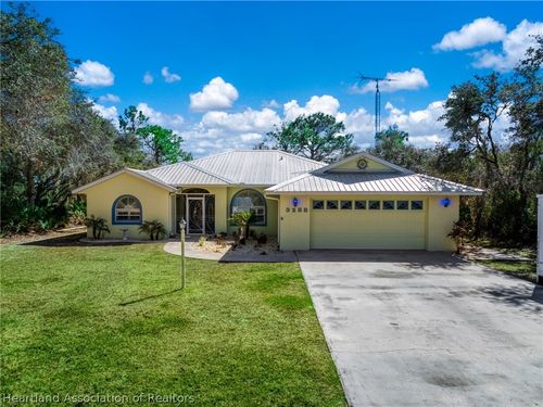 3288 Popinjay Ave, Lake Placid, FL, 33852-8286 | Card Image