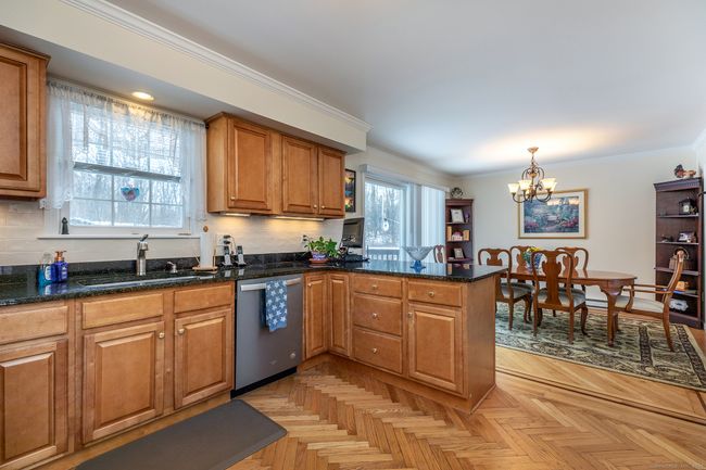 6 Candleview Dr, House other with 3 bedrooms, 3 bathrooms and null parking in Sherman CT | Image 12