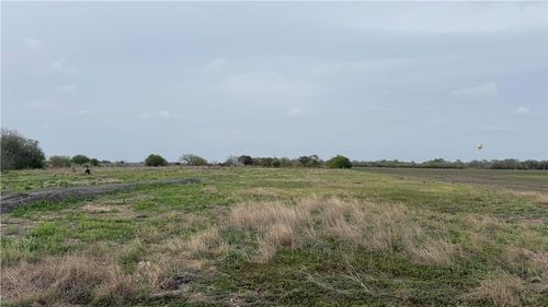 14764 County Road 756, Sinton, TX, 78387-4370 | Card Image