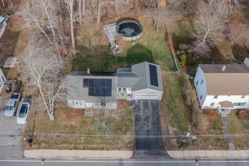 56 Chamberlain St, Rochester, NH, 03867-2401 | Card Image